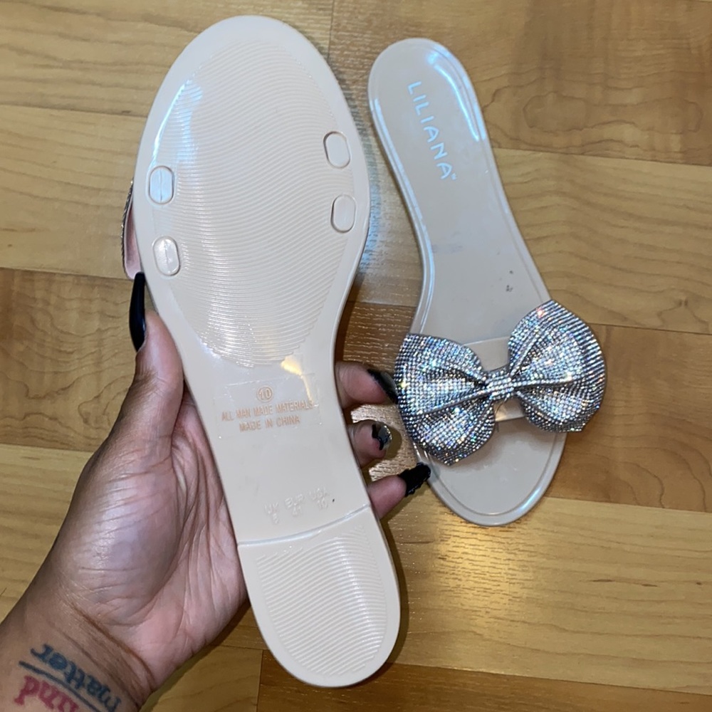 Diamond bow sandals - Picture 3 of 3